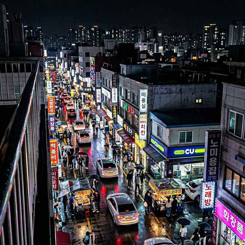 2026년 최신 스마트폰으로 촬영한 야경 사진 샘플 비교